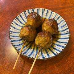 肉肉しくて風味豊か『自家製つくね』