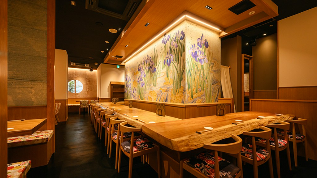 2つのフロアで多くのニーズに対応するくつろぎの和空間