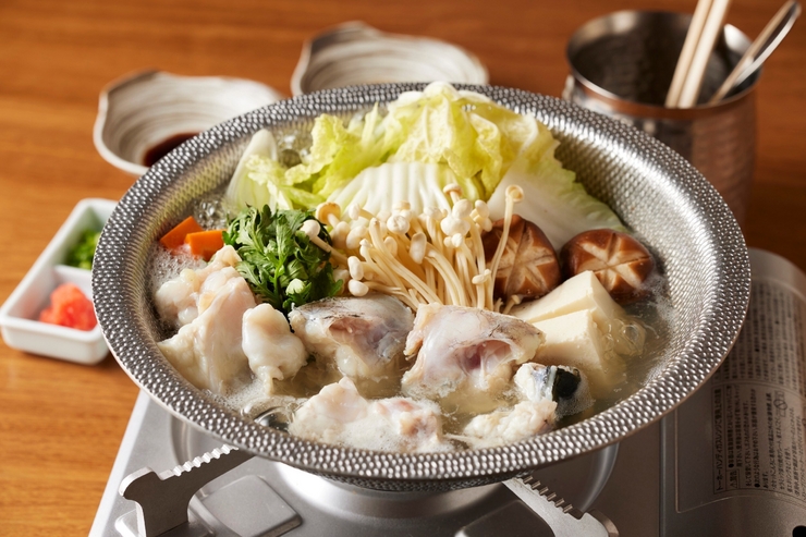 烤虎河豚和丰盛的套餐