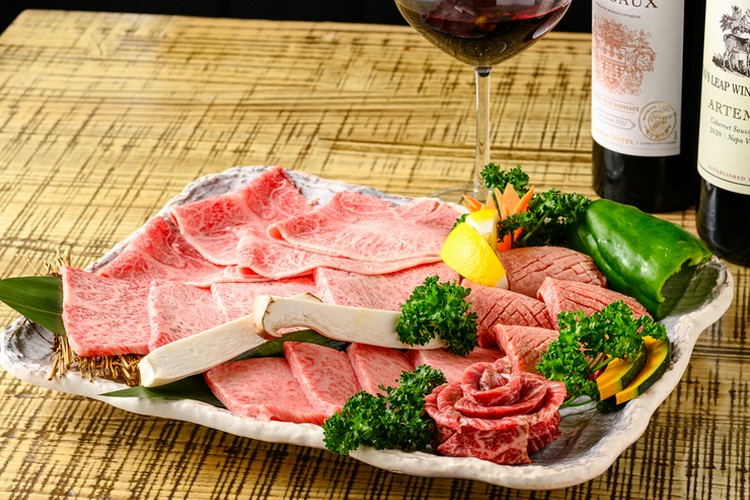 焼肉 CHAN CHAN 表参道/青山/焼肉 ネット予約可 | ヒトサラ