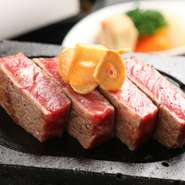 瀬to菜のこだわり肉『熟成肉』
肉の凝縮した旨味を味わっていただきたい
絶品メニュー