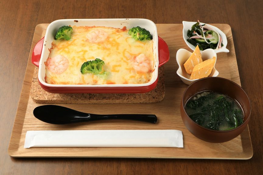 素材にこだわったおいしい料理をお家でも！テイクアウトOK
