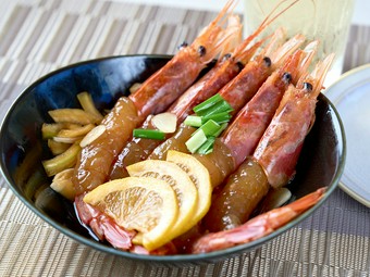 数量限定。海老の“麻薬醤油漬け”『カンジャン海老ジャン（1尾）』