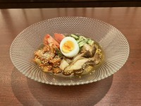しっかりとしたコシと風味で、焼肉の締めにピッタリの『武蔵野冷麺』