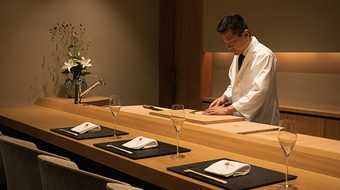 熟練の職人が一貫一貫、丁寧に仕立てます
