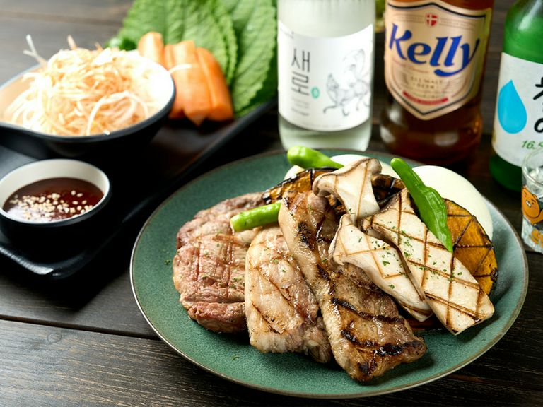 本格韓国料理×オシャレ空間で、満足グルメデート