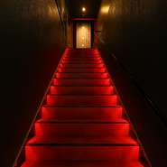 パートナーとの記念日や、誕生日といった一年に一度の大切な日には上質なお肉を味わってみませんか。選りすぐりのヒレ肉やワインも用意、特別な一日に彩りを与えてくれます。