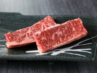 一番おいしい所を厚切りにしました。
追加1枚 ￥840（込￥924）で可能