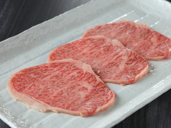 名刺代わりの逸品『一心ロース（黒毛和牛）』