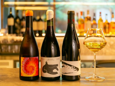 多彩なワインは選ぶ楽しさも。個性豊かなワインを用意