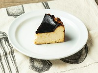 BASQUE CHEESECAKE