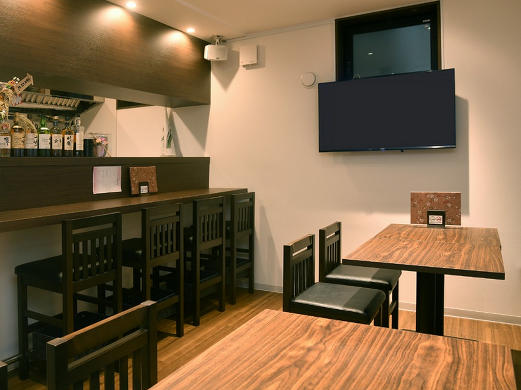 昭和レトロな雰囲気が広がる店内で、ほっこりと心が和むひと時を