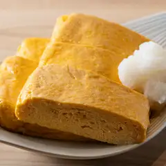 料理長こだわりの“だし”でつくる、自慢の『だし巻き玉子』