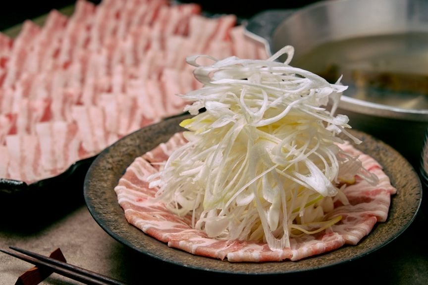 旨みたっぷり!『鹿児島産“茶美豚”しゃぶしゃぶ』
