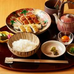 日本料理と鰻料理の両方を愉しめる“鰻前”の御馳走を提案