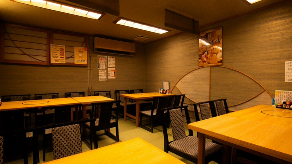 各種宴会には予約限定の飲み放題付きコース料理を