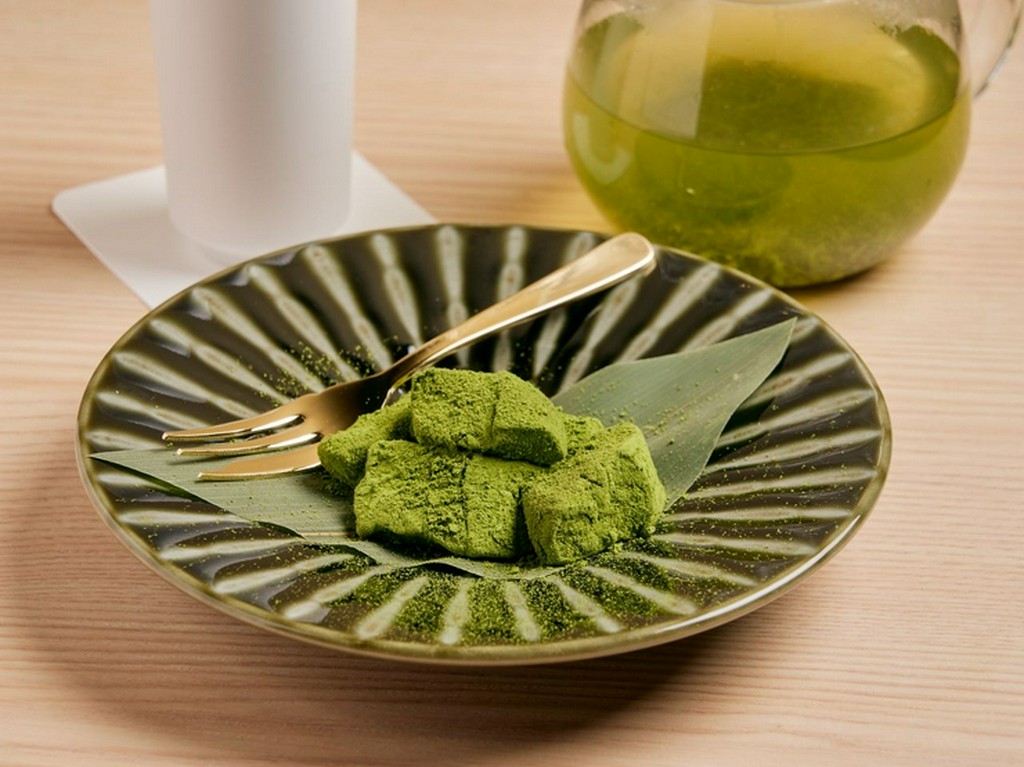 デザート（わらび餅抹茶）