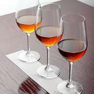 至福の紹興酒飲み比べを、贅沢なお一人様で