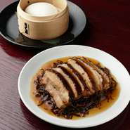 大切なおもてなしに。熟練料理人が手掛けるコースは接待にも最適