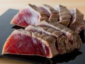 最高級の鮪を使った『藁焼き』のおいしさを体感！
