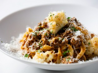 リッチなボロネーゼ『牛ラグーソースのタリアテッレ』