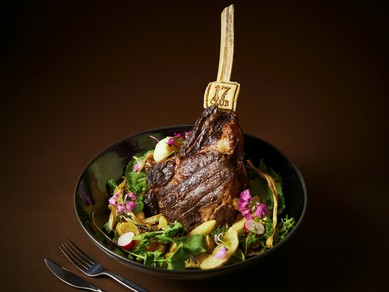 国産牛　トマホークステーキ　炭火焼き   （シェアメニュー2～4人前）