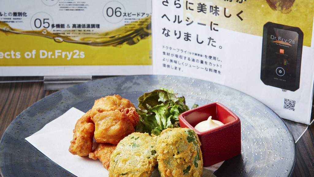 やみつきピーマンと 鶏からあげの食べ比べ