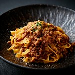 和牛の最高峰神戸牛を使用したパスタボロネーゼ