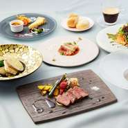 昼宴会にも◎こだわりの食材を使用した当店自慢の料理をたっぷり堪能できる豪華なコースです！