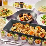 ホテルレストランの豪華な雰囲気を気軽に!
8名の少人数から歓送迎会などの大人数までご利用頂けます。