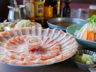 料亭監修の下、だしからこだわった『鹿児島黒豚のしゃぶしゃぶ』