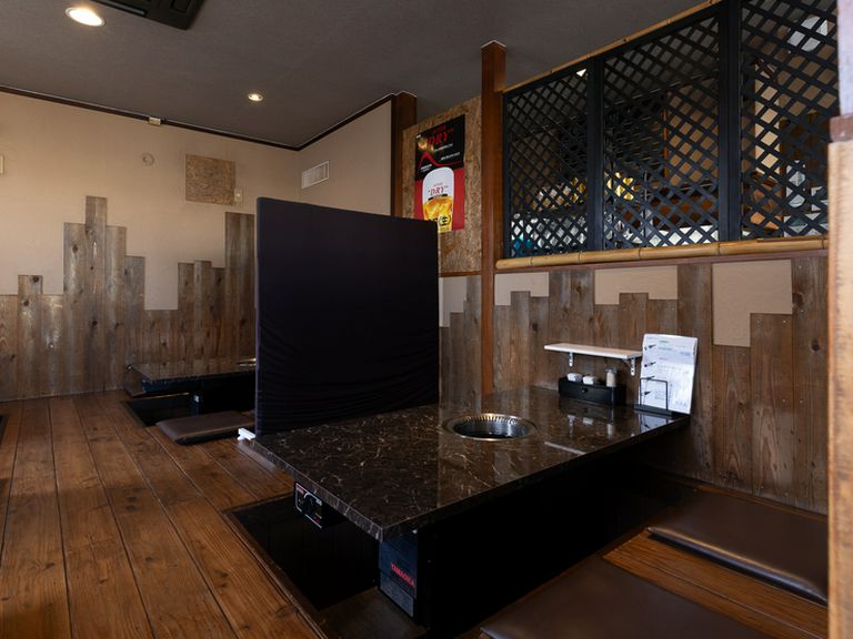 ゆったりとした座敷席で、アットホームに盛り上がろう