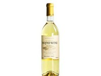 鳥取県にある北条ワイン醸造所こだわりのワイン。
地元産ブドウを使用、キリッとした酸味とソフトな口当たりで、和食ともよく合います。