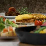 ゆったり過ごせるプライベート空間は、友人との楽しい一時に最適。2階のVIPルームは、6～10名で利用可。いつもとちょっと違う【Bistro Veil】を満喫してみませんか。