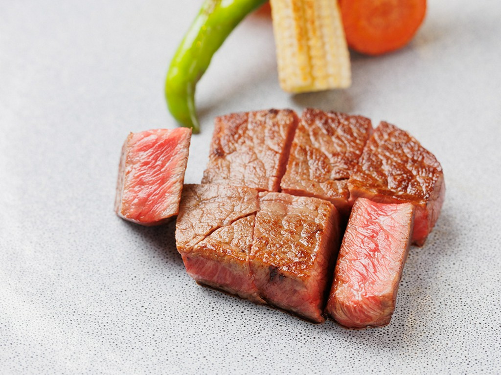 黒毛和牛ステーキ