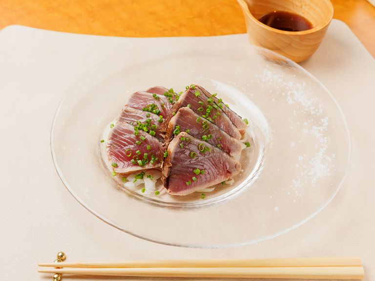 鉄板deカツオのタタキ