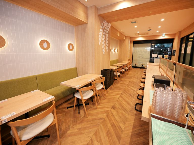 店内で食べるも良し、テイクアウトするも良し!