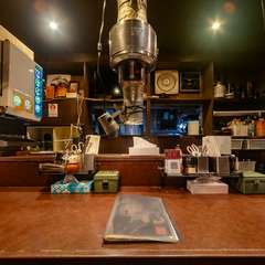 自分のペースで味わえる、路地裏に佇む大人の特等席