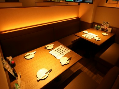 大切な接待にも心強い個室スペース完備