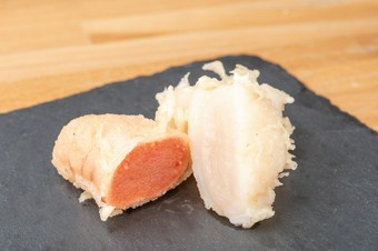 奥深いうま味を感じる『タラコの天ぷら』、素材の甘みも至福の味わい『ホタテの天ぷら』