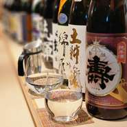 日本酒はグラスで全て120mlで提供。
燗酒も同じく全て120mlで対応いたします。