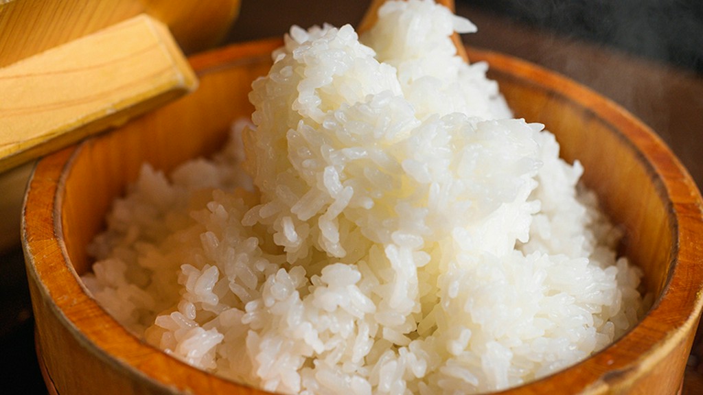 『キムカツ』が揚げたてであることはもちろん、ご飯も炊きたて