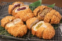好きなフレーバーをお選びください
●キムカツ130g7種
●鶏キムカツ3種
鶏プレーン・鶏南蛮・鶏生姜味噌
●特選＋400円／枚
●牛キムカツ3種＋800円／枚
牛プレーン・牛マスタード・牛デミグラス