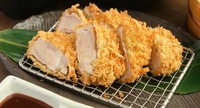 脂身の少ない部位になります。

※キャベツが付きます。