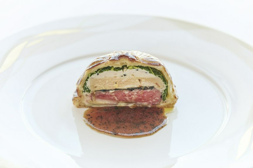 フランスで三つ星を守り続ける名店の料理