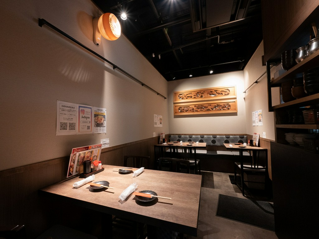 北新地駅5分。接待需要にも応えるお店