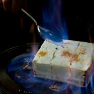 黒毛和牛を贅沢に使用した自慢のフルコース。
料理長の技と経験が光る自慢のステーキを。