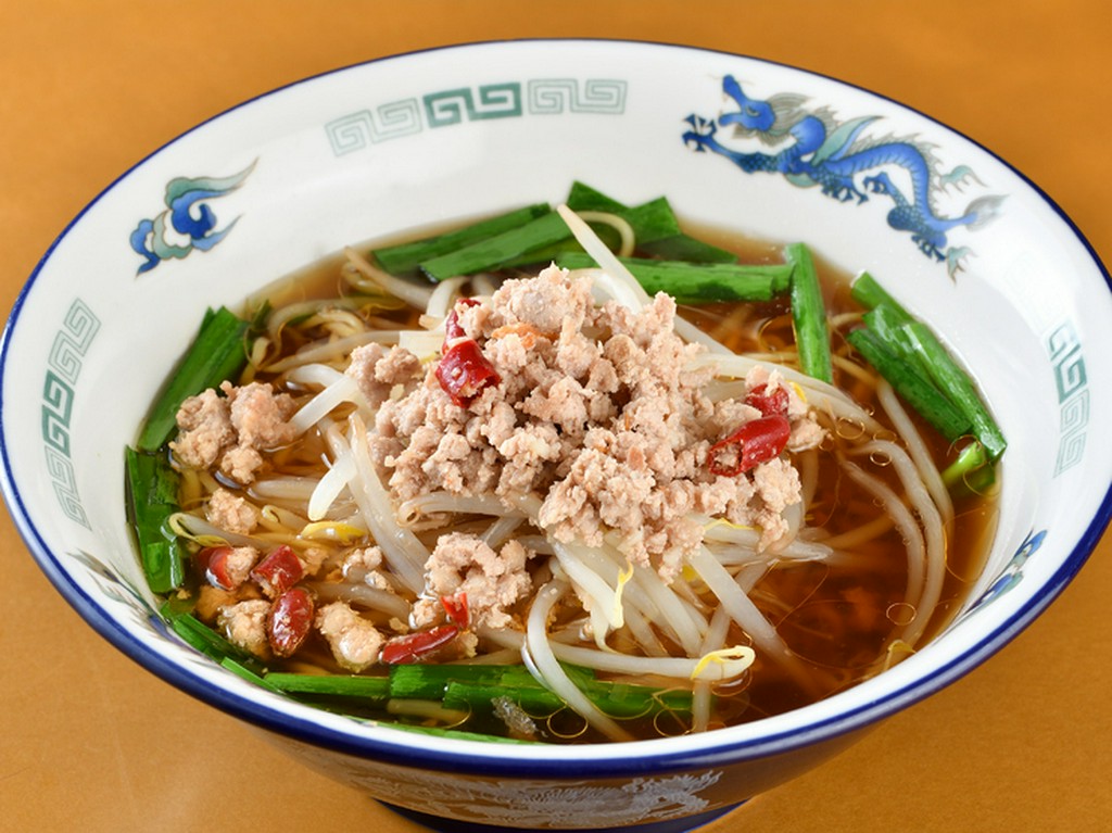 豚骨と鶏ガラのスープで旨みたっぷりの『台湾ラーメン』