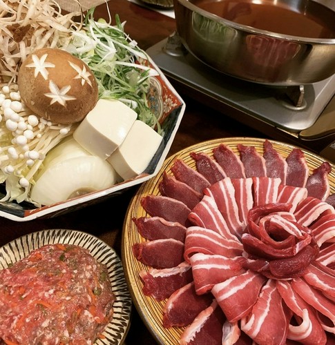 冬限定！大分産猪の『ぼたん鍋』