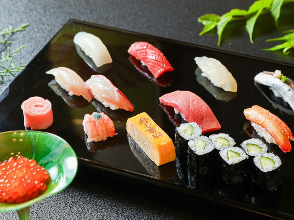 一貫ごとに感じられ、産地と職人の手仕事が紡ぐ豊かな味わいの『寿司』